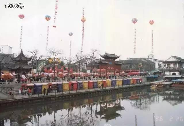 秦淮灯会有哪些看点值得你来,第35届秦淮灯会璀璨亮灯