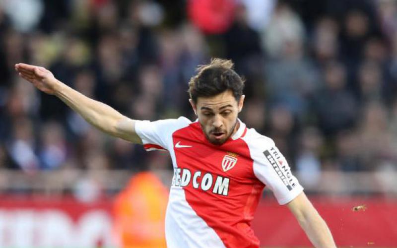 两个席尔瓦欧冠16强赛正面交锋