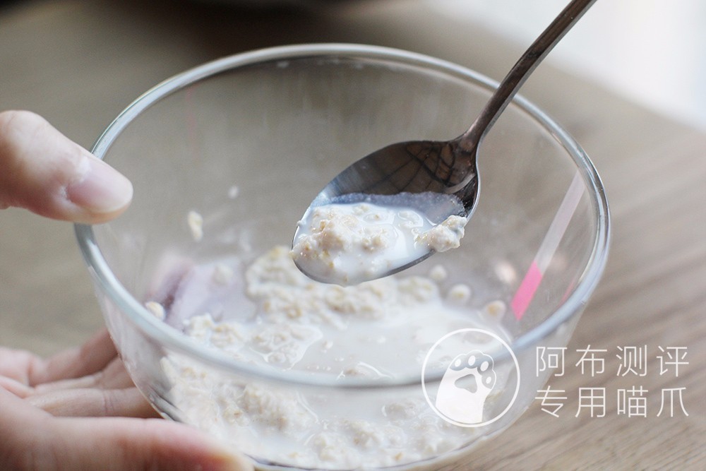 燕麦片每天吃多少才可以减肥呢,什么时候吃燕麦片减肥效果最好