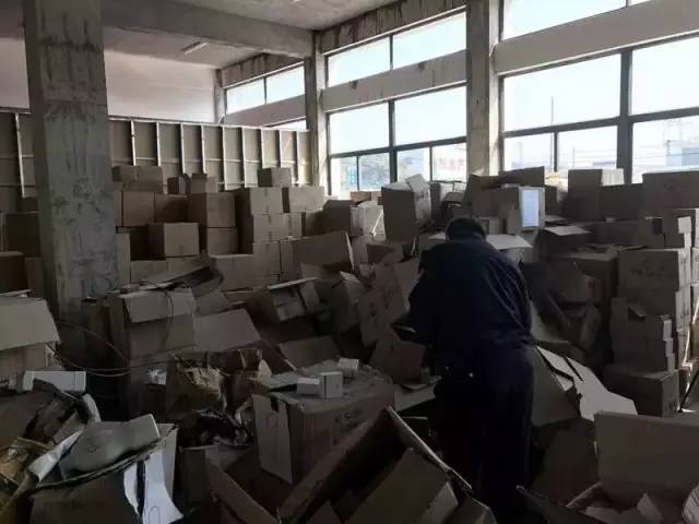带这么多化妆品回国会被海关扣吗,海外化妆品被海关扣货的原因