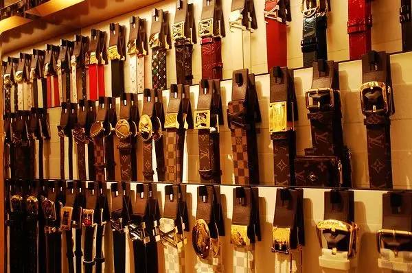 lvguccibv,大单反复挂了又撤