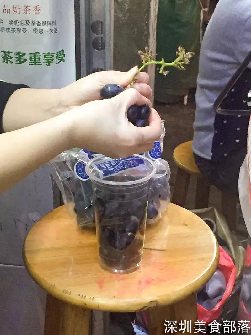 还在2月，已经有一大波人穿着毛衣排队吃冰了……