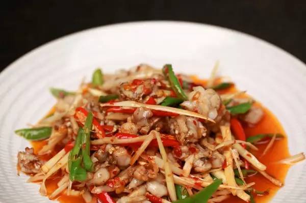 探城｜往奎星楼街一走你就能感受到，成都人从来没有放弃享受生活