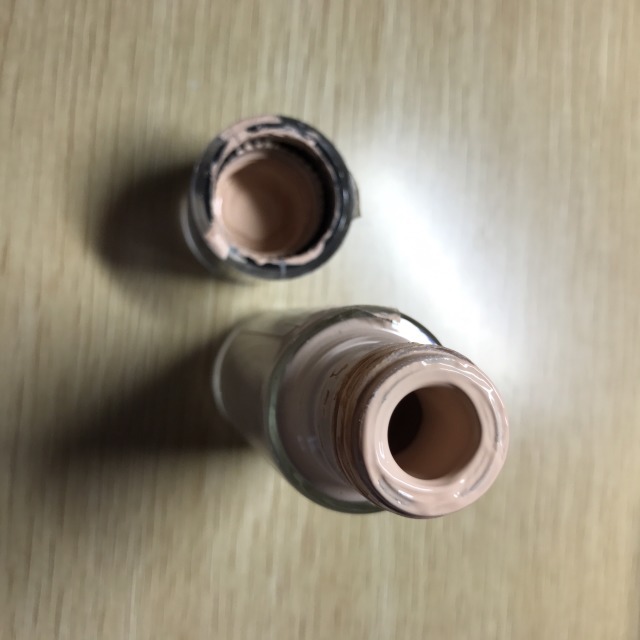 8款干皮自用热门底妆粉底大评测 (新手底妆最好用什么粉底)