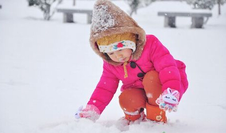 宝宝皮肤皲裂怎么护理,宝宝皮肤皲裂用什么药膏