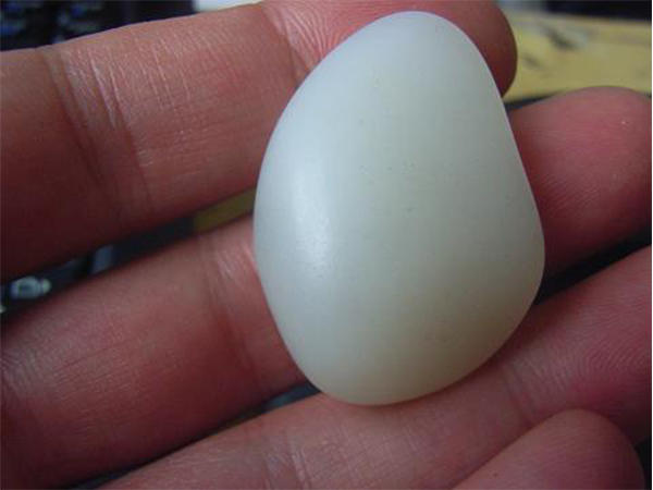 和田墨玉桃花石值钱吗,桃花石和田玉