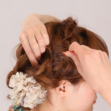 梨花头怎么扎好看,梨花头怎么扎显脸小