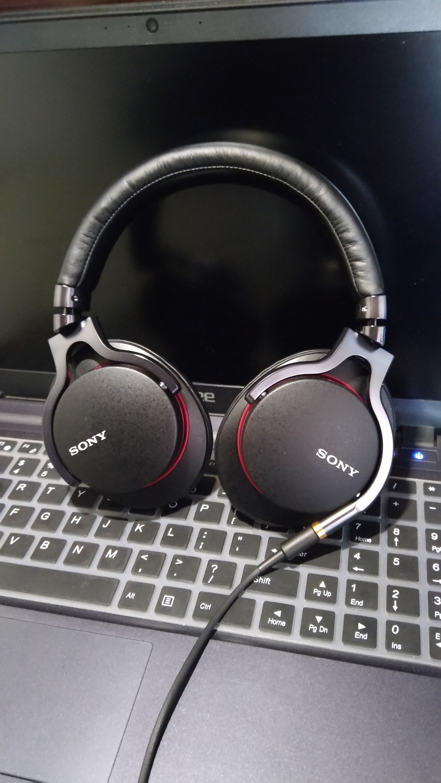 索尼mdr-1a出品时间,索尼mdr1a图片