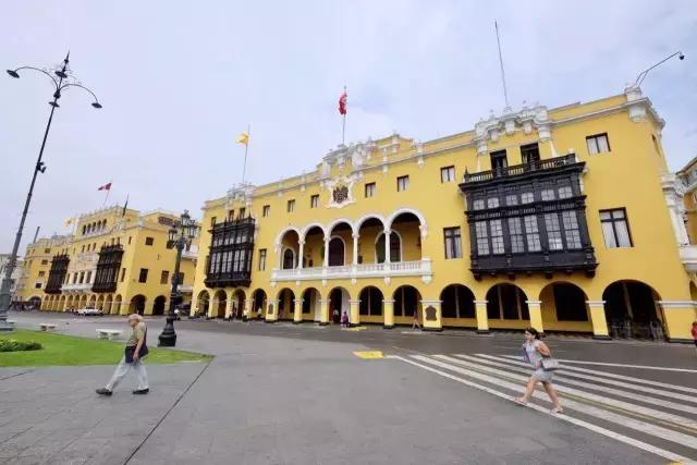 这才是旅行的样子,从亚洲至南美洲,他比我们多了点勇气和决心