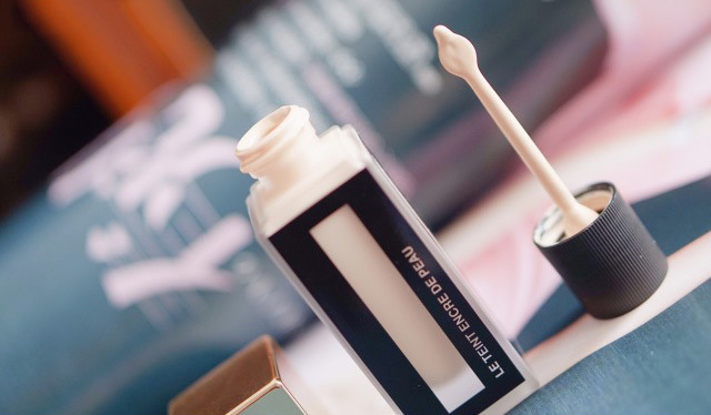 8款干皮自用热门底妆粉底大评测 (新手底妆最好用什么粉底)