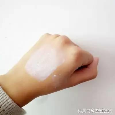 夏天宝宝用的屁屁霜推荐,贝亲屁屁霜和屁屁乐