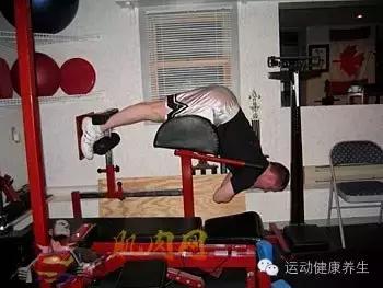 下背部肌肉锻炼动作,锻炼颈椎和背部的动作