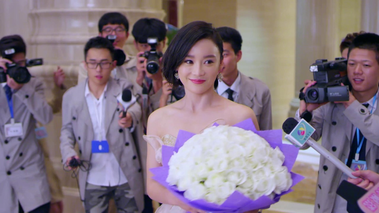 《云巅之上》已向你发送娱乐圈生存宝典，收好不谢！