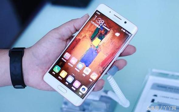 三星s7和华为mate9pro怎么选 (华为mate9pro和三星s7对比)