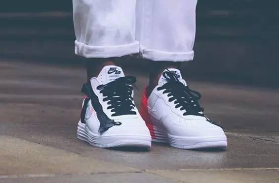 不可思议的联名球鞋,震惊鞋圈联名大佬