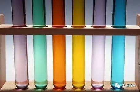 服药期间大便发黑是什么原因,吃药时小便颜色变黄是怎么回事