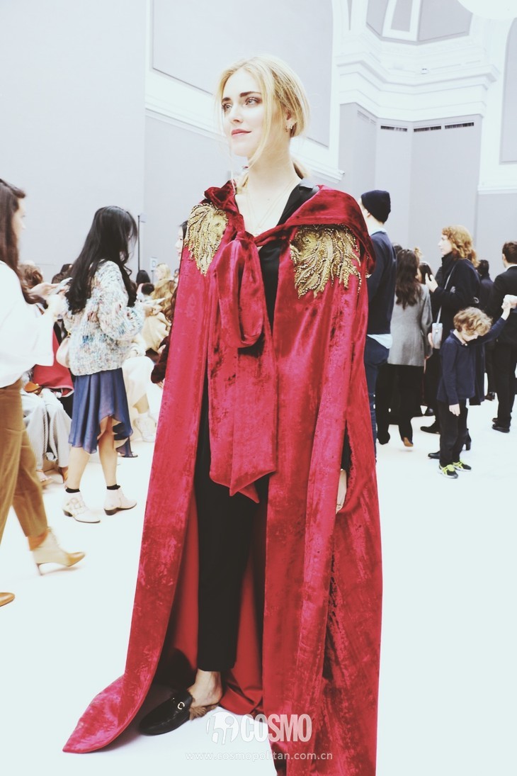 t版型裙子显瘦,t型身材显瘦高腰连衣裙