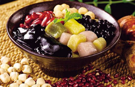 男人怕抽血护士居然这样做,老师居然对自己的学生这样做