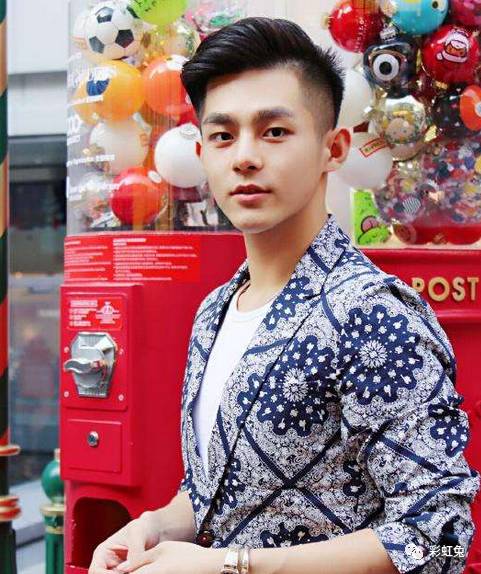 湖南长沙霸道gay:不是我的就霸点蛮,一样也会属于我