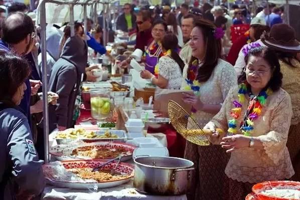 泰国泼水节真的很狂欢,泰国泼水节该去哪玩