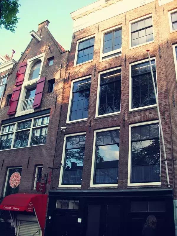 荷兰纪行—风车村与安妮之家（看看荷兰的“四宝”）