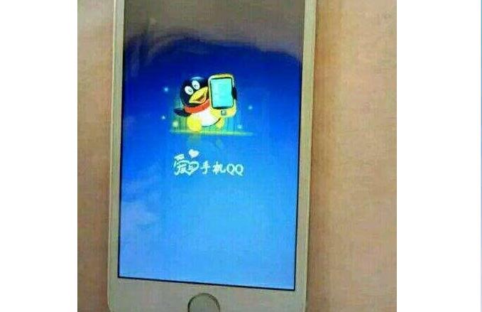 诺基亚808和苹果5s,iphone5s只出现苹果然后黑屏