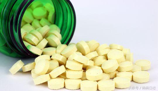 宝宝得了湿疹抹药了可以打疫苗吗,宝宝湿疹不能用激素药膏吗