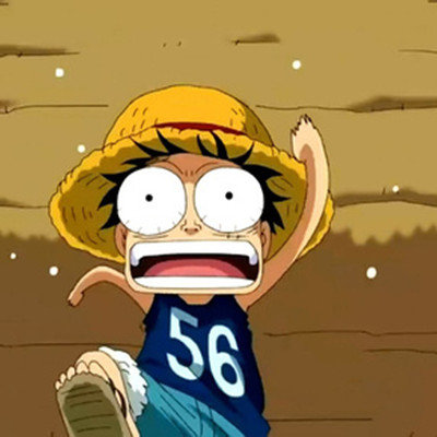 雷到极限，呦，小伙子扣个鼻屎还要自拍呢！