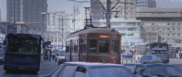 汽车大电影，《黄海》里一切都很牛逼，可惜除了车