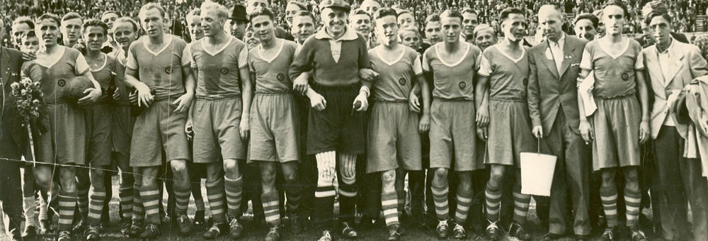 沙尔克04夺过几次冠军,沙尔克04历史对阵曼联