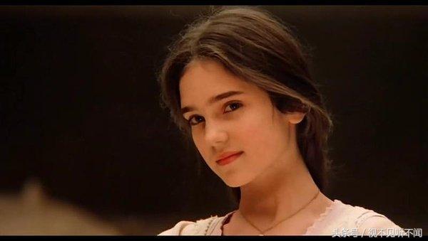 电影里让人怦然心动的女孩,那些影视中最萌的小萝莉