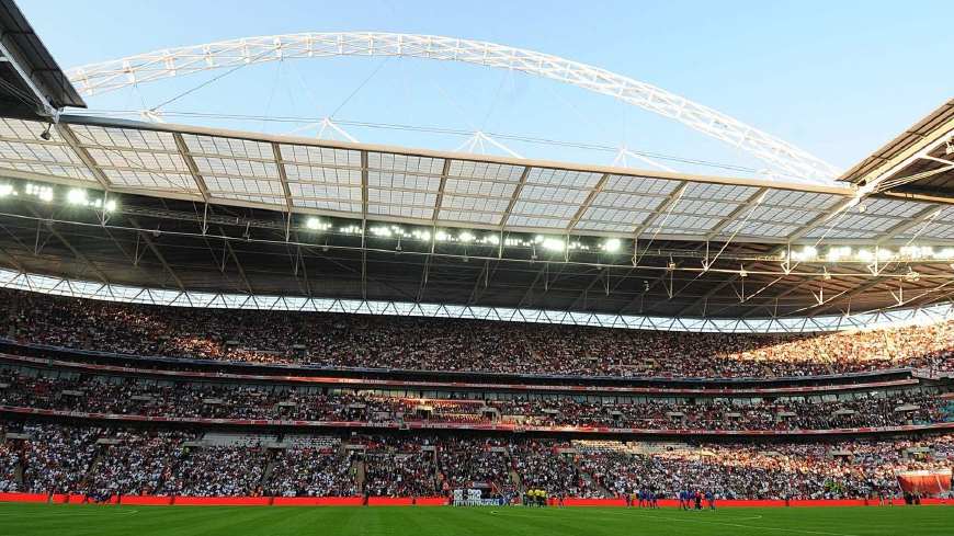 十大足球场介绍,足球场的十大球王