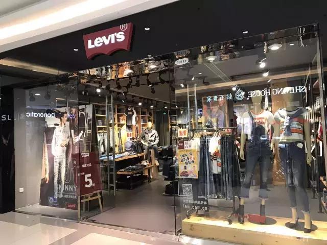 优衣库新品试衣间,优衣库早春试衣间