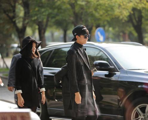 吴磊蒋依依关晓彤张雪迎合照,吴磊关晓彤张雪迎关系