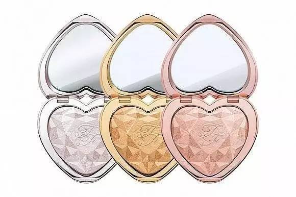 美女和野兽唇釉,美女与野兽唇釉套盒