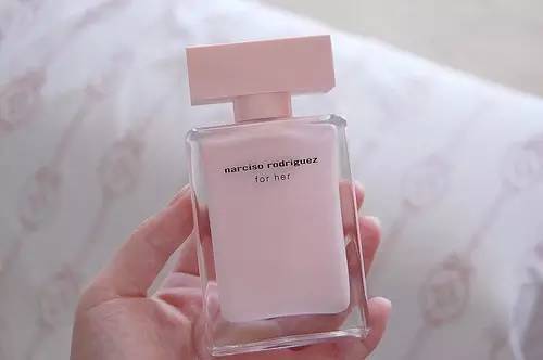 直男评价斩男香,直男眼中的斩男香