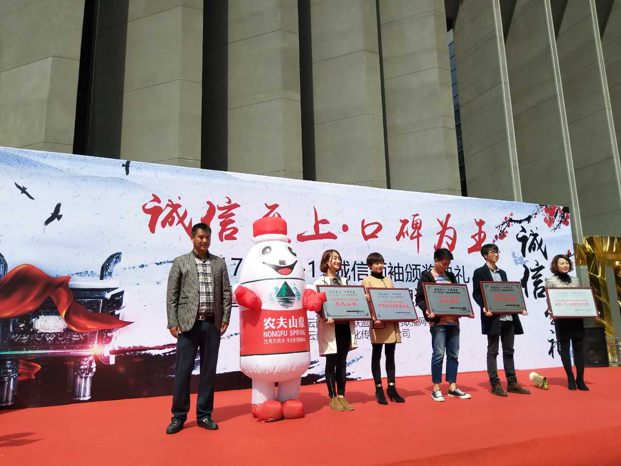 璇氫俊涓烘湰鏈嶅姟鑷充笂鍙ｇ涓虹帇,璇氫俊绗竴鍙ｇ涓虹帇