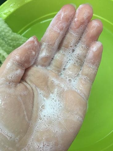 熬夜通宵加班脸上长痘,熬夜加班受不了了