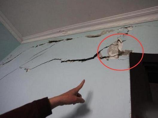 房子墙壁如何做才不发霉不开裂,装修怎么避免墙体发霉开裂