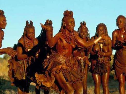 非洲现在怎么结婚?狂拽酷炫的婚礼现场给你看~