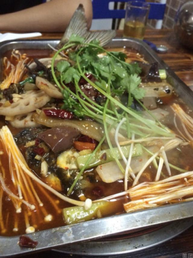 江门哪家烤鱼店比较好吃,街边烤鱼江门