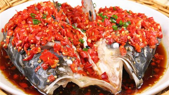 煎鱼不粘锅烧鱼不碎的秘诀是什么,煎鱼不粘锅不碎的技巧窍门