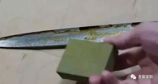 刀剑生锈了如何恢复光亮,刀剑防锈的方法