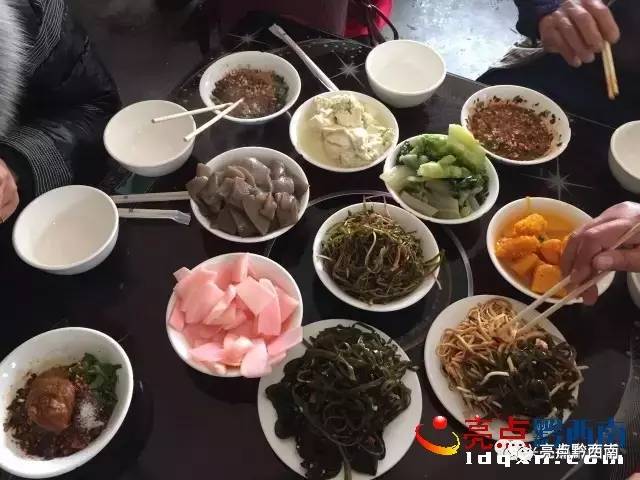 贵州万峰林油菜花怎么玩,贵州万峰林最美油菜花视频