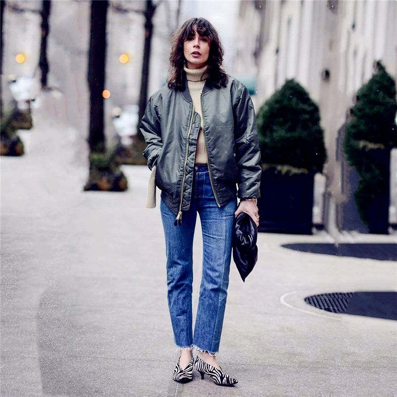 今年流行奶奶鞋时尚又气质 (夏季粗跟舒适百搭奶奶鞋)