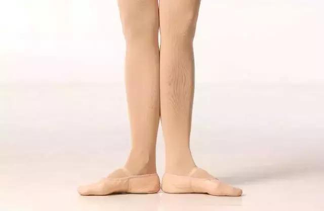 八字脚对跑步有影响吗,跑步时八字脚产生原因及纠正方法