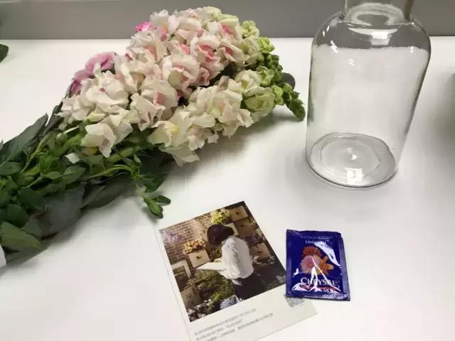 我们用1000元的教训告诉你:包月鲜花全是坑!一家都不推荐!