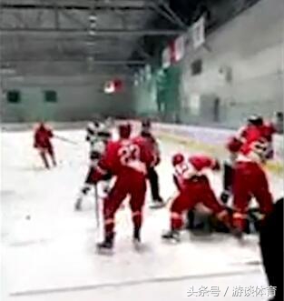 韩国队恶意推搡中国队,韩国队犯规遭暴打