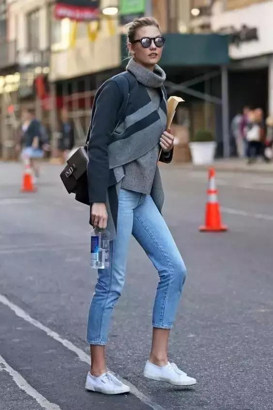 35岁还能穿匡威帆布鞋吗,匡威帆布鞋现在还可以穿吗