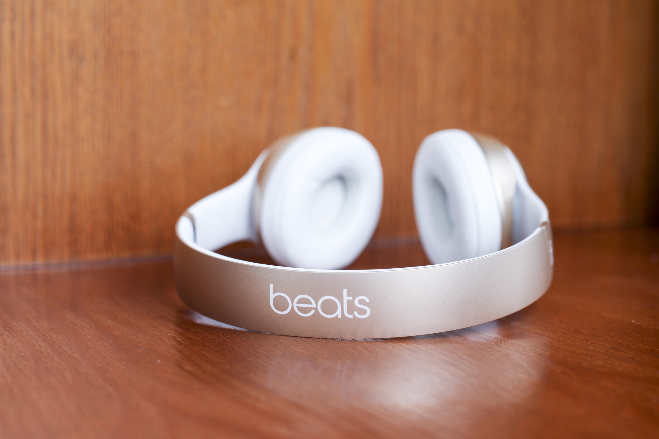 beatssolo2 wireless测评 (beatssolo2wireless外观)